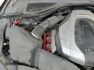 ✅ 2017 Audi A7 Premium Plus • VIN: WAUW2AFC1HN122762 • Lot: 57570775. Wystawiony na Copart z przebiegiem 101 903 mil. Bezpłatny archiwum sprzedaży aukcyjnych z USA i szczegółowy raport historii pojazdu na DreamBid. Zdjęcie 15.