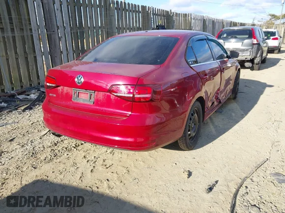 ✅ 2017 Volkswagen Jetta S • VIN: 3VW2B7AJ6HM385833 • Lot: 44042266. Wystawiony na IAAI z przebiegiem 128 609 mil. Bezpłatny archiwum sprzedaży aukcyjnych z USA i szczegółowy raport historii pojazdu na DreamBid. Zdjęcie 4.