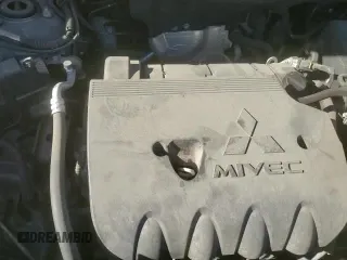 ✅ 2018 Mitsubishi Outlander ES • VIN: JA4AD2A33JZ054963 • Lot: 92046755. Listed on Copart with 147,464 mi. Free auction sales archive from the USA and detailed vehicle history report at DreamBid. Image 14.