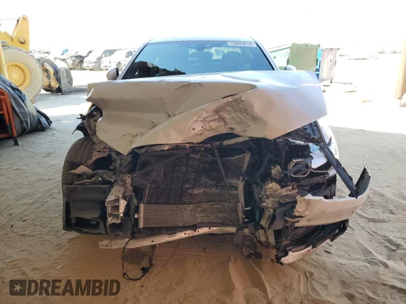 ✅ 2019 BMW 5 Series 530e • VIN: WBAJA9C58KB393778 • Лот: 73845614. Опубліковано раніше на Copart з пробігом 68 506 миль. Безкоштовний доступ до архіву аукціонних продажів зі США та докладний звіт про історію автомобіля на DreamBid. Зображення 5.