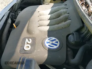 ✅ 2000 Volkswagen Beetle • VIN: 3VWBA21C0YM405288 • Лот: 43093524. Опубликован ранее на IAAI с пробегом 138 814 миль. Бесплатный доступ к архиву аукционных продаж из США и подробный отчёт об истории автомобиля на DreamBid. Изображение 12.