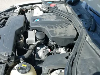 ✅ 2018 BMW 3 Series 320i • VIN: WBA8E1G51JNU92132 • Lot: 41653917. Wystawiony na IAAI z przebiegiem 115 017 mil. Bezpłatny archiwum sprzedaży aukcyjnych z USA i szczegółowy raport historii pojazdu na DreamBid. Zdjęcie 19.