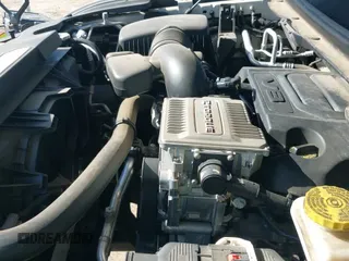 ✅ 2022 Jeep Wagoneer Series III • VIN: 1C4SJUDT4NS207102 • Лот: 42732790. Опубликован ранее на IAAI с пробегом 48 544 миль. Бесплатный доступ к архиву аукционных продаж из США и подробный отчёт об истории автомобиля на DreamBid. Изображение 18.