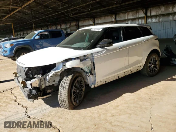 ✅ 2025 Land Rover Range Rover Evoque Core S • VIN: SALZJ2FX6SH265653 • Лот: 47925886. Опубликован ранее на Copart с пробегом 8 004 миль. Бесплатный доступ к архиву аукционных продаж из США и подробный отчёт об истории автомобиля на DreamBid. Изображение 1.