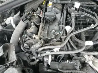 ✅ 2018 BMW 4 Series 430i xDrive • VIN: WBA4J3C50JBG94816 • Lot: 85365495. Wystawiony na Copart z przebiegiem 66 415 mil. Bezpłatny archiwum sprzedaży aukcyjnych z USA i szczegółowy raport historii pojazdu na DreamBid. Zdjęcie 16.