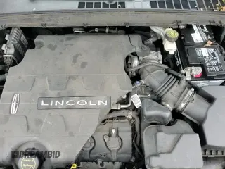 ✅ 2019 Lincoln Continental Livery • VIN: 1LN6L9UKXK5615657 • Lot: 94785185. Listed on Copart with 47,729 mi. Free auction sales archive from the USA and detailed vehicle history report at DreamBid. Image 13.