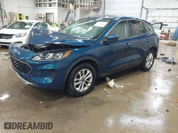 ✅ 2020 Ford Escape SE • VIN: 1FMCU9G68LUA72444 • Lot: 43913633. Wystawiony na IAAI z przebiegiem 47 050 mil. Bezpłatny archiwum sprzedaży aukcyjnych z USA i szczegółowy raport historii pojazdu na DreamBid. Zdjęcie 2.