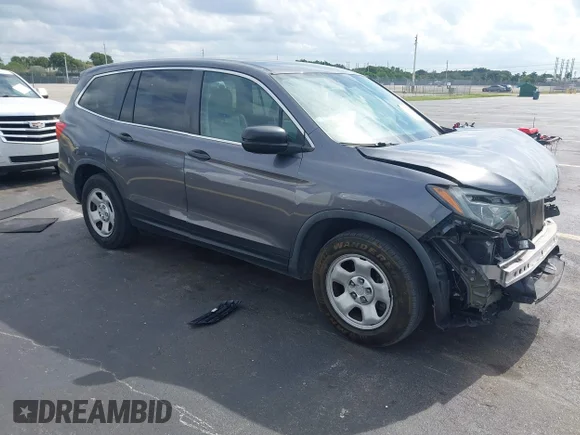 ✅ 2018 Honda Pilot LX • VIN: 5FNYF5H13JB029488 • Лот: 43640723. Опубліковано раніше на IAAI з пробігом 87 800 миль. Безкоштовний доступ до архіву аукціонних продажів зі США та докладний звіт про історію автомобіля на DreamBid. Зображення 1.