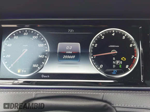 ✅ 2017 Mercedes-Benz S 550 • VIN: WDDUG8CB5HA326171 • Lot: 45151233. Wystawiony na IAAI z przebiegiem 255 669 mil. Bezpłatny archiwum sprzedaży aukcyjnych z USA i szczegółowy raport historii pojazdu na DreamBid. Zdjęcie 7.