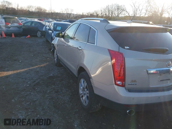 ✅ 2012 Cadillac SRX Luxury Collection • VIN: 3GYFNAE38CS503366 • Lot: 43884069. Wystawiony na IAAI z przebiegiem 152 813 mil. Bezpłatny archiwum sprzedaży aukcyjnych z USA i szczegółowy raport historii pojazdu na DreamBid. Zdjęcie 3.