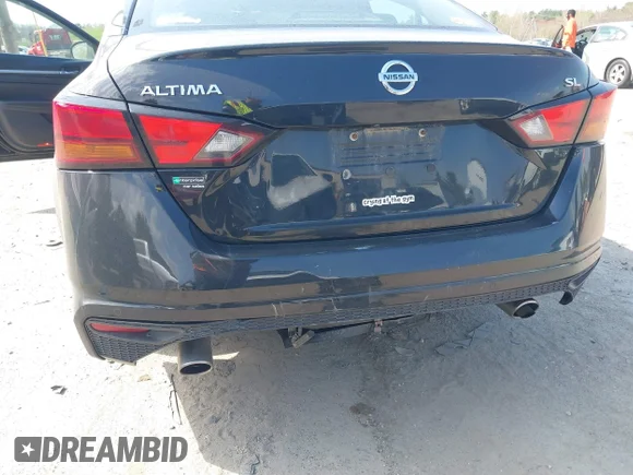 ✅ 2020 Nissan Altima SL • VIN: 1N4BL4EV8LC159031 • Lot: 44985780. Wystawiony na IAAI z przebiegiem 137 111 mil. Bezpłatny archiwum sprzedaży aukcyjnych z USA i szczegółowy raport historii pojazdu na DreamBid. Zdjęcie 6.