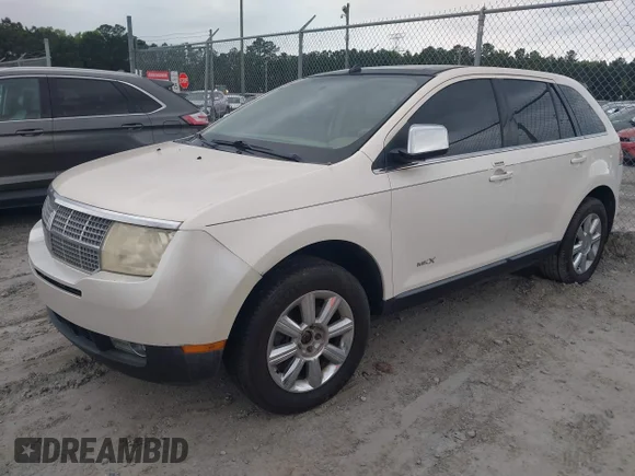 ✅ 2007 Lincoln MKX • VIN: 2LMDU68C97BJ38233 • Лот: 45083877. Опубліковано раніше на IAAI з пробігом 223 530 миль. Безкоштовний доступ до архіву аукціонних продажів зі США та докладний звіт про історію автомобіля на DreamBid. Зображення 2.