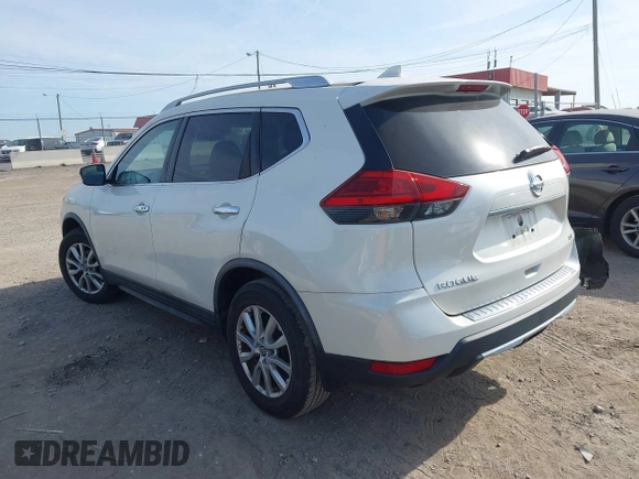 ✅ 2017 Nissan Rogue SV • VIN: KNMAT2MTXHP618943 • Lot: 44815681. Wystawiony na IAAI z przebiegiem 129 891 mil. Bezpłatny archiwum sprzedaży aukcyjnych z USA i szczegółowy raport historii pojazdu na DreamBid. Zdjęcie 3.