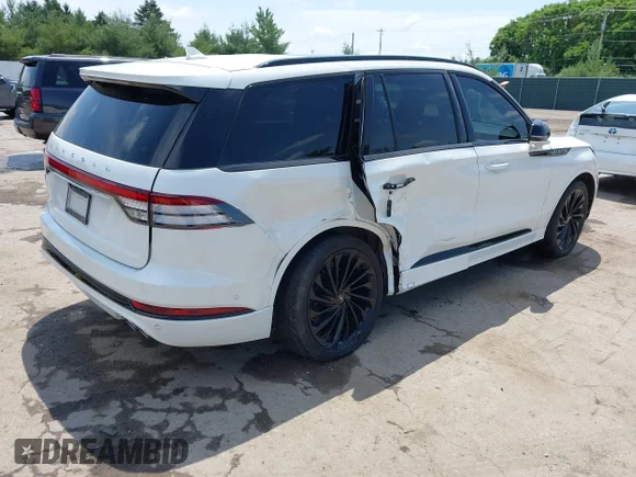 ✅ 2022 Lincoln Aviator Reserve • VIN: 5LM5J7XC3NGL13112 • Лот: 42502026. Опубліковано раніше на IAAI з пробігом 80 387 миль. Безкоштовний доступ до архіву аукціонних продажів зі США та докладний звіт про історію автомобіля на DreamBid. Зображення 4.