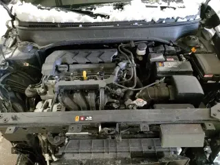 ✅ 2024 Hyundai Venue SEL • VIN: KMHRC8A32RU303711 • Lot: 88275085. Listed on Copart with 9,956 mi. Free auction sales archive from the USA and detailed vehicle history report at DreamBid. Image 14.