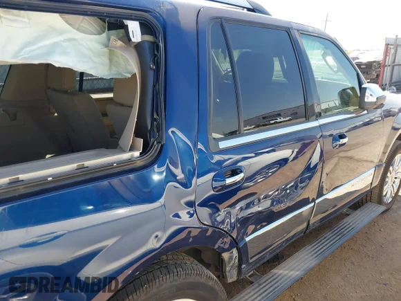 ✅ 2008 Lincoln Navigator • VIN: 5LMFU27588LJ17159 • Лот: 43189207. Опубликован ранее на IAAI с пробегом 104 583 миль. Бесплатный доступ к архиву аукционных продаж из США и подробный отчёт об истории автомобиля на DreamBid. Изображение 6.