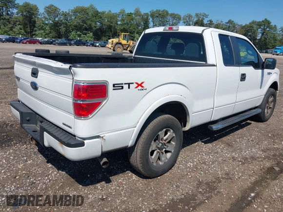 ✅ 2013 Ford F-150 XL • VIN: 1FTFX1EF2DFA76959 • Lot: 43163288. Wystawiony na IAAI z przebiegiem 162 637 mil. Bezpłatny archiwum sprzedaży aukcyjnych z USA i szczegółowy raport historii pojazdu na DreamBid. Zdjęcie 4.