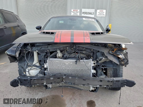 ✅ 2015 Dodge Challenger R/T Plus • VIN: 2C3CDZBT5FH711067 • Лот: 76389134. Опубликован ранее на Copart с пробегом 104 492 миль. Бесплатный доступ к архиву аукционных продаж из США и подробный отчёт об истории автомобиля на DreamBid. Изображение 5.