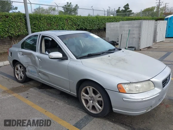✅ 2007 Volvo S60 2.5L Turbo • VIN: YV1RH592772607359 • Лот: 44801245. Опубликован ранее на IAAI с пробегом 102 749 миль. Бесплатный доступ к архиву аукционных продаж из США и подробный отчёт об истории автомобиля на DreamBid. Изображение 1.
