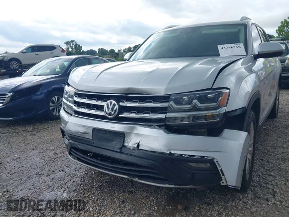 ✅ 2019 Volkswagen Atlas SE • VIN: 1V2WR2CA7KC564194 • Лот: 43286718. Опубліковано раніше на IAAI з пробігом 115 109 миль. Безкоштовний доступ до архіву аукціонних продажів зі США та докладний звіт про історію автомобіля на DreamBid. Зображення 6.