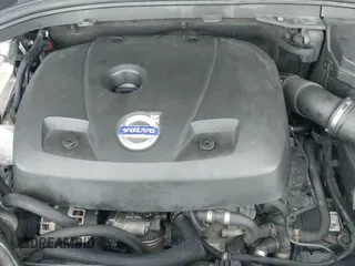 ✅ 2015 Volvo XC60 • VIN: YV440MDA4F2615902 • Лот: 43284109. Опубликован ранее на IAAI с пробегом 153 933 миль. Бесплатный доступ к архиву аукционных продаж из США и подробный отчёт об истории автомобиля на DreamBid. Изображение 12.