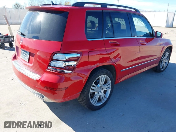 ✅ 2015 Mercedes-Benz GLK 350 • VIN: WDCGG5HB8FG399635 • Lot: 43939822. Wystawiony na IAAI z przebiegiem 52 151 mil. Bezpłatny archiwum sprzedaży aukcyjnych z USA i szczegółowy raport historii pojazdu na DreamBid. Zdjęcie 4.