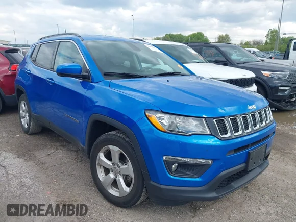 ✅ 2018 Jeep Compass Altitude • VIN: 3C4NJCBB9JT233513 • Lot: 45032867. Wystawiony na IAAI z przebiegiem 74 720 mil. Bezpłatny archiwum sprzedaży aukcyjnych z USA i szczegółowy raport historii pojazdu na DreamBid. Zdjęcie 1.