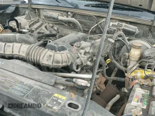 ✅ 2004 Ford Ranger XL • VIN: 1FTYR10U74PA79326 • Lot: 43247877. Wystawiony na IAAI z przebiegiem 226 037 mil. Bezpłatny archiwum sprzedaży aukcyjnych z USA i szczegółowy raport historii pojazdu na DreamBid. Zdjęcie 13.