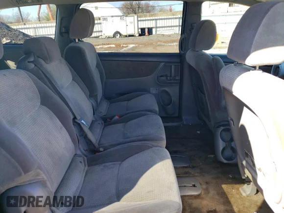 ✅ 2009 Toyota Sienna LE • VIN: 5TDZK23C19S250294 • Lot: 47213946. Wystawiony na Copart z przebiegiem 187 371 mil. Bezpłatny archiwum sprzedaży aukcyjnych z USA i szczegółowy raport historii pojazdu na DreamBid. Zdjęcie 11.
