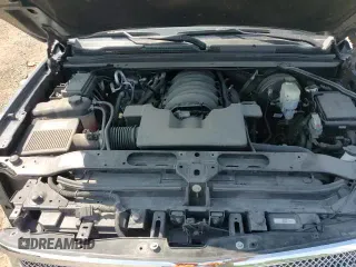 ✅ 2019 Chevrolet Tahoe Premier • VIN: 1GNSKCKC8KR396521 • Lot: 61907795. Wystawiony na Copart z przebiegiem 58 111 mil. Bezpłatny archiwum sprzedaży aukcyjnych z USA i szczegółowy raport historii pojazdu na DreamBid. Zdjęcie 17.