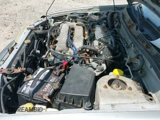 ✅ 2000 Infiniti G20 Luxury • VIN: JNKCP11A2YT350566 • Lot: 42963376. Listed on IAAI with 204,843 mi. Free auction sales archive from the USA and detailed vehicle history report at DreamBid. Image 12.