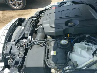 ✅ 2019 Jaguar XE 25t • VIN: SAJAS4FX4KCP52569 • Lot: 42814178. Listed on IAAI with 129,443 mi. Free auction sales archive from the USA and detailed vehicle history report at DreamBid. Image 19.