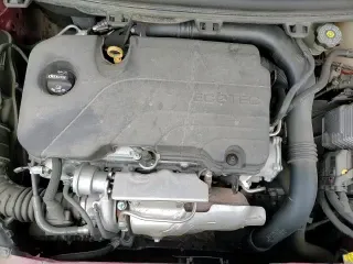 ✅ 2018 Chevrolet Cruze LT • VIN: 3G1BE6SM6JS599535 • Lot: 90407425. Wystawiony na Copart z przebiegiem 36 051 mil. Bezpłatny archiwum sprzedaży aukcyjnych z USA i szczegółowy raport historii pojazdu na DreamBid. Zdjęcie 13.