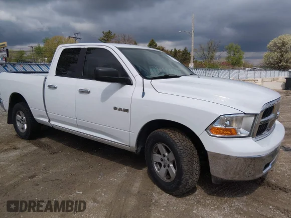 ✅ 2010 Dodge 1500 SLT • VIN: 1D7RV1GP2AS129550 • Лот: 44881059. Опубліковано раніше на IAAI з пробігом 210 197 миль. Безкоштовний доступ до архіву аукціонних продажів зі США та докладний звіт про історію автомобіля на DreamBid. Зображення 1.