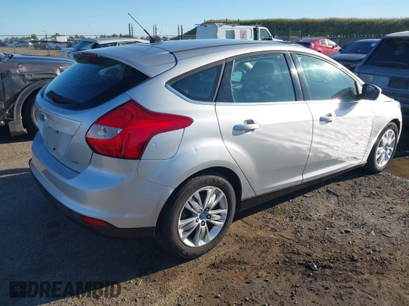 ✅ 2012 Ford Focus SEL • VIN: 1FAHP3M27CL206954 • Lot: 44791143. Wystawiony na IAAI z przebiegiem 144 219 mil. Bezpłatny archiwum sprzedaży aukcyjnych z USA i szczegółowy raport historii pojazdu na DreamBid. Zdjęcie 4.
