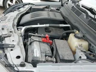 ✅ 2015 Chevrolet Captiva Sport LT • VIN: 3GNAL3EK1FS524063 • Lot: 40669193. Wystawiony na IAAI z przebiegiem 68 574 mil. Bezpłatny archiwum sprzedaży aukcyjnych z USA i szczegółowy raport historii pojazdu na DreamBid. Zdjęcie 12.