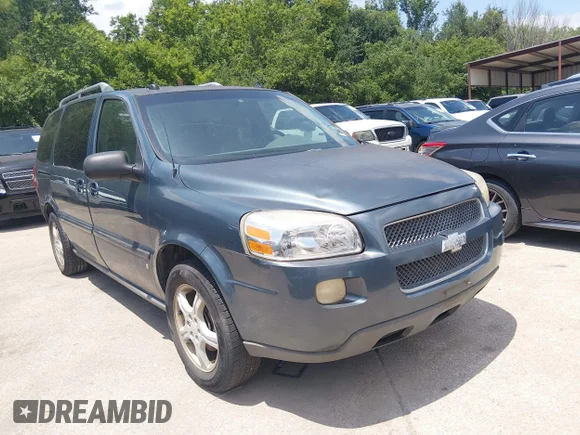 ✅ 2006 Chevrolet Uplander 2LT • VIN: 1GNDV33L56D151726 • Лот: 45324441. Опубликован ранее на IAAI с пробегом 298 133 миль. Бесплатный доступ к архиву аукционных продаж из США и подробный отчёт об истории автомобиля на DreamBid. Изображение 1.