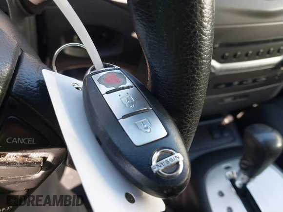 ✅ 2014 Nissan Murano S • VIN: JN8AZ1MW9EW514887 • Lot: 41530878. Wystawiony na IAAI z przebiegiem 121 741 mil. Bezpłatny archiwum sprzedaży aukcyjnych z USA i szczegółowy raport historii pojazdu na DreamBid. Zdjęcie 11.