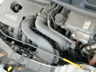 ✅ 2015 Ford C-Max SE • VIN: 1FADP5AU5FL120692 • Lot: 41590616. Wystawiony na IAAI z przebiegiem 102 381 mil. Bezpłatny archiwum sprzedaży aukcyjnych z USA i szczegółowy raport historii pojazdu na DreamBid. Zdjęcie 19.