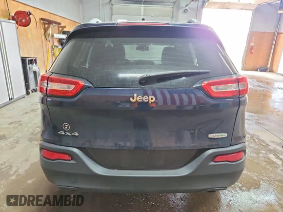✅ 2014 Jeep Cherokee Latitude • VIN: 1C4PJMCS8EW281663 • Лот: 54405196. Опубликован ранее на Copart с пробегом 137 291 миль. Бесплатный доступ к архиву аукционных продаж из США и подробный отчёт об истории автомобиля на DreamBid. Изображение 6.
