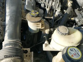 ✅ 2005 Ford F-150 XL • VIN: 1FTPF125X5NA95687 • Lot: 41737229. Wystawiony na IAAI z przebiegiem 181 495 mil. Bezpłatny archiwum sprzedaży aukcyjnych z USA i szczegółowy raport historii pojazdu na DreamBid. Zdjęcie 12.