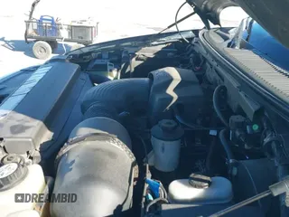 ✅ 2001 Ford F-150 • VIN: 2FTPX17L81CA88080 • Lot: 43494851. Wystawiony na IAAI z przebiegiem 240 699 mil. Bezpłatny archiwum sprzedaży aukcyjnych z USA i szczegółowy raport historii pojazdu na DreamBid. Zdjęcie 18.