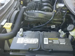 ✅ 2014 Dodge Grand Caravan SXT • VIN: 2C4RDGCG4ER291564 • Lot: 43071180. Wystawiony na IAAI z przebiegiem 121 774 mil. Bezpłatny archiwum sprzedaży aukcyjnych z USA i szczegółowy raport historii pojazdu na DreamBid. Zdjęcie 19.