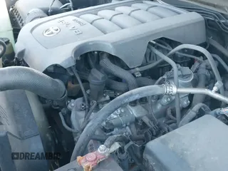 ✅ 2019 Toyota Tundra SR5 • VIN: 5TFEM5F14KX142434 • Lot: 41198729. Wystawiony na IAAI z przebiegiem 109 038 mil. Bezpłatny archiwum sprzedaży aukcyjnych z USA i szczegółowy raport historii pojazdu na DreamBid. Zdjęcie 18.