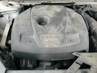 ✅ 2020 Volvo XC90 Momentum • VIN: YV4A221K2L1552735 • Lot: 55471155. Listed on Copart with 77,670 mi. Free auction sales archive from the USA and detailed vehicle history report at DreamBid. Image 14.