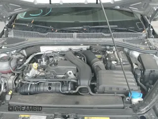 ✅ 2022 Volkswagen Jetta SE • VIN: 3VWEM7BU5NM031958 • Lot: 42127214. Wystawiony na IAAI z przebiegiem 81 529 mil. Bezpłatny archiwum sprzedaży aukcyjnych z USA i szczegółowy raport historii pojazdu na DreamBid. Zdjęcie 19.