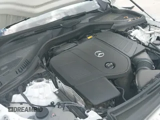 ✅ 2024 Mercedes-Benz GLC 300 • VIN: W1NKM4GB1RU041618 • Lot: 42584160. Wystawiony na IAAI z przebiegiem 16 261 mil. Bezpłatny archiwum sprzedaży aukcyjnych z USA i szczegółowy raport historii pojazdu na DreamBid. Zdjęcie 19.