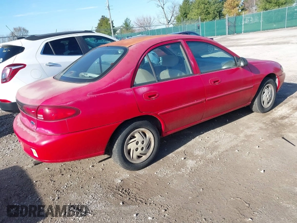 ✅ 2000 Ford Escort • VIN: 3FAFP13P9YR194131 • Lot: 41797571. Wystawiony na IAAI z przebiegiem 60 692 mil. Bezpłatny archiwum sprzedaży aukcyjnych z USA i szczegółowy raport historii pojazdu na DreamBid. Zdjęcie 4.