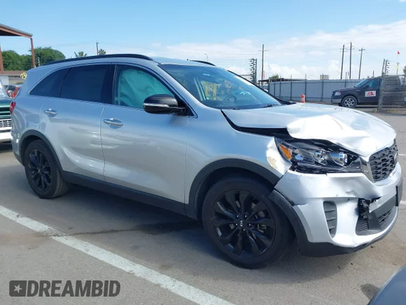 ✅ 2019 Kia Sorento LX • VIN: 5XYPG4A52KG598410 • Lot: 44938964. Wystawiony na IAAI z przebiegiem 56 115 mil. Bezpłatny archiwum sprzedaży aukcyjnych z USA i szczegółowy raport historii pojazdu na DreamBid. Zdjęcie 1.