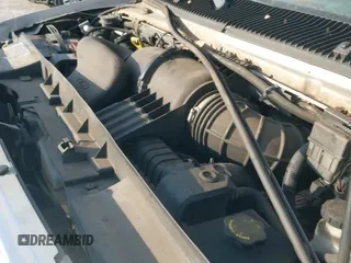 ✅ 2008 Ford Econoline Passenger XL • VIN: 1FBNE31LX8DA80014 • Lot: 42183949. Listed on IAAI with 130,092 mi. Free auction sales archive from the USA and detailed vehicle history report at DreamBid. Image 19.